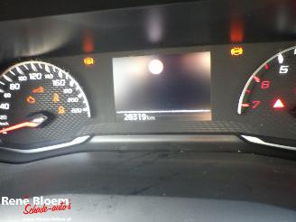 Peugeot 208 1.2 PureTech Style 5drs Navi picture 11