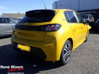 Schadeauto Peugeot 208 1.2 PureTech Style 5drs Navi 2023/6