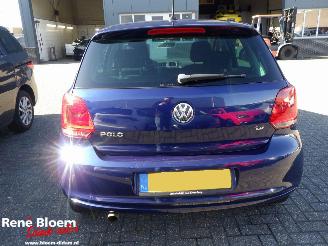 Volkswagen Polo 1.4 16V Highline 5drs Airco picture 3