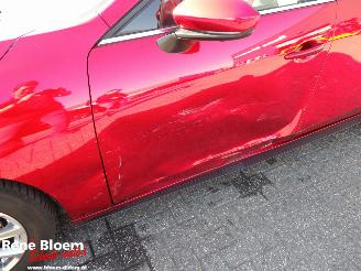 Mazda 3 2.0 e-SkyActive-G M Hybrid  Luxury 122 picture 7