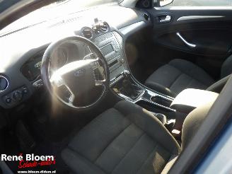 Ford Mondeo Wagon 2.0 16V Limited Clima 145pk picture 15