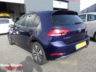 Volkswagen e-Golf  picture 2