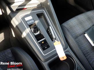 Volkswagen Golf 1.4 e-Hybrid GTE Aut 5drs picture 23
