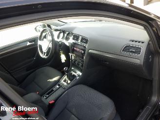 Volkswagen Golf 1.0 TSI Comfortline 5drs Navi picture 9