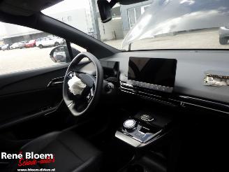 MG 4 Electric Luxury 64kwh picture 11