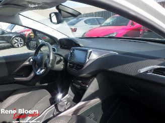 Peugeot 2008 1.2 PureTech Style Airco picture 11