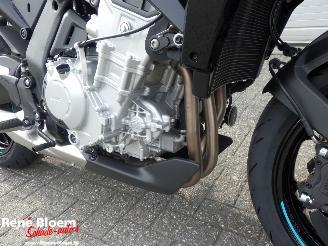 CFMoto  675 NK picture 16