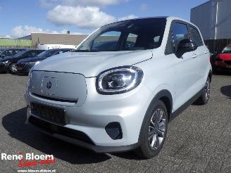 Coche accidentado Leapmotor  T03 Design 37.3 kWh 2025/3