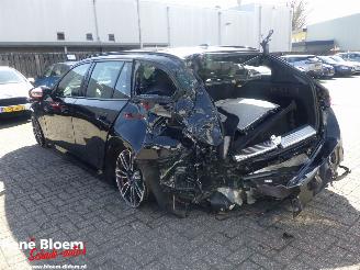 BMW 5-serie 530e Touring picture 4