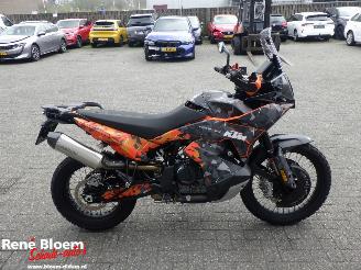 KTM  790 Adventure picture 2