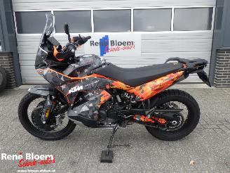 dañado motos KTM  790 Adventure 2025/7