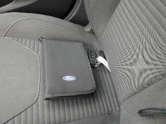 Ford Focus 1.0 Titanium Edition Navi picture 19