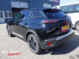 Peugeot e-2008 EV Allure Pack 50 kWh picture 2