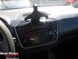 Volkswagen Up! 1.0 5drs Clima picture 19