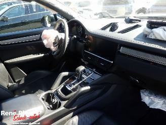 Porsche Cayenne 3.0 E-Hybrid 340pk Full Option picture 12