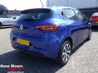 krockskadad bil auto Renault Clio 1.0 TCe 90 Equilibre 2023/5