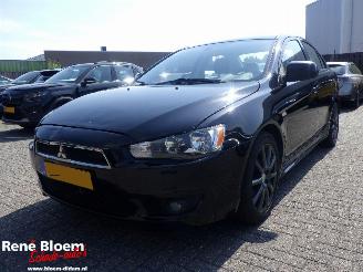 Auto incidentate Mitsubishi Lancer Sports Sedan 1.6 Edition two 117pk 2012/1