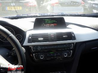 BMW 3-serie Touring 318d High Executive Automaat picture 19