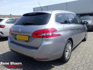 krockskadad bil auto Peugeot 308 SW 1.5 Blue HDI Blue Lease Premium Navi 2019/12