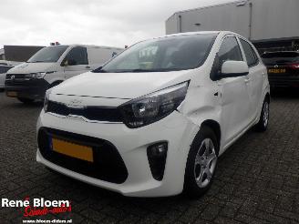Schadeauto Kia Picanto 1.0 DPi ComfortLine 5p Airco 2023/7
