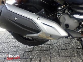 Sym  ADX 300 picture 20