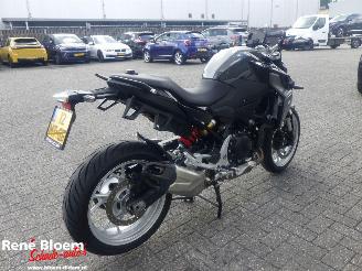BMW F 900 R  picture 6