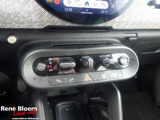 Mini Cooper E Favoured M 40.7 kWh picture 12