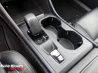Volvo XC40 1.5 T2 Momentum Business picture 18