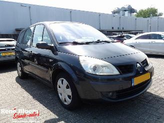 Renault Grand-scenic 2.0 16V Business 135pk Line 7pers. picture 4