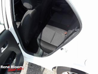 Kia Picanto 1.0 CVVT Comfort  Plus-line Navigator picture 12
