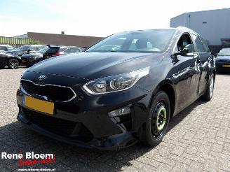 Schadeauto Kia Ceed 1.5 T-GDI Dynamicline 160pk 2021/5