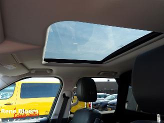 Landrover Discovery 2.0 Sd4 HSE grijs kenteken picture 26