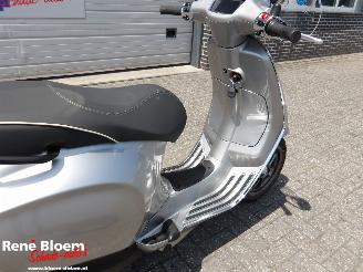 Vespa  Primavera Elettrica 45 picture 17