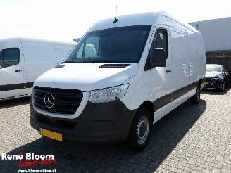 krockskadad bil bedrijf Mercedes Sprinter 317 1.9 CDI L4H3 170pk aut 2023/3
