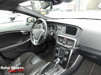 Volvo V-40 2.0 D3 R-Design Aut picture 8