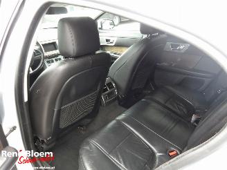 Jaguar XF 2.2D Premium Business Edition picture 12