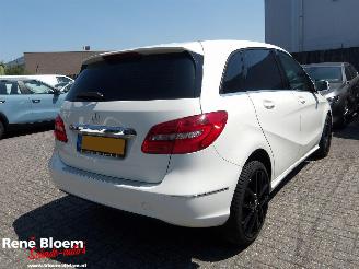 Avarii autoturisme Mercedes B-klasse 180 Ambition 122pk 2013/5