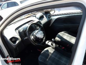 Peugeot 108 1.0 e-VTI Active Aut picture 13