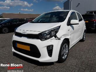 Damaged car Kia Picanto 1.0 DPi ComfortLine Airco 5-drs 2024/5