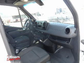 Mercedes Sprinter 214 2.2 CDI L1H1 functional 143pk picture 7