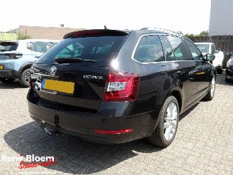 uszkodzony samochody osobowe Skoda Octavia 1.5 TSI Greentech Sport Business DSG-automaat 2019/2