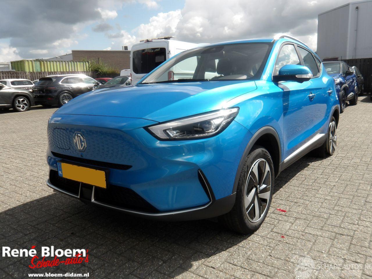 MG ZS EV Long Range Luxury 70kWh 156pk
