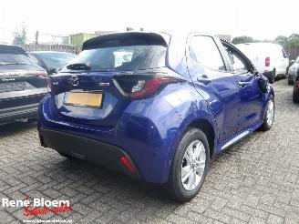 Damaged car Mazda 2 1.5 Centre-Line Hybrid Automaat 2026/6