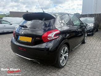 Coche accidentado Peugeot 208 1.6 THP GTI 200pk 2013/11