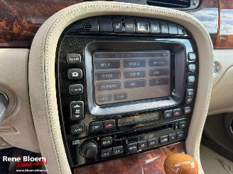 Jaguar XJ 3.5 V8 Executive picture 14