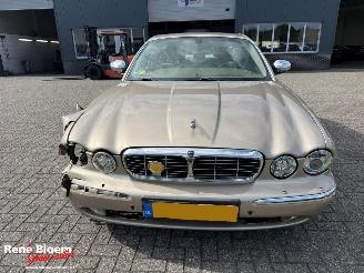 Jaguar XJ 3.5 V8 Executive picture 3