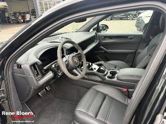 Porsche Cayenne 3.0 E-Hybrid Black Edition 470pk Full Option picture 20