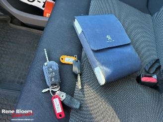 Peugeot Expert 2.0 Blue HDI 120 122pk Premium picture 14
