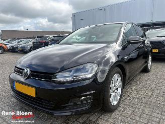 škoda osobní automobily Volkswagen Golf 1.6 TDI Highline 5drs Bluemotion 110pk 2014/5
