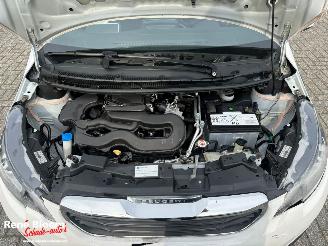 Peugeot 108 1.0 e-VTI Active 72pk Airco 5drs picture 7